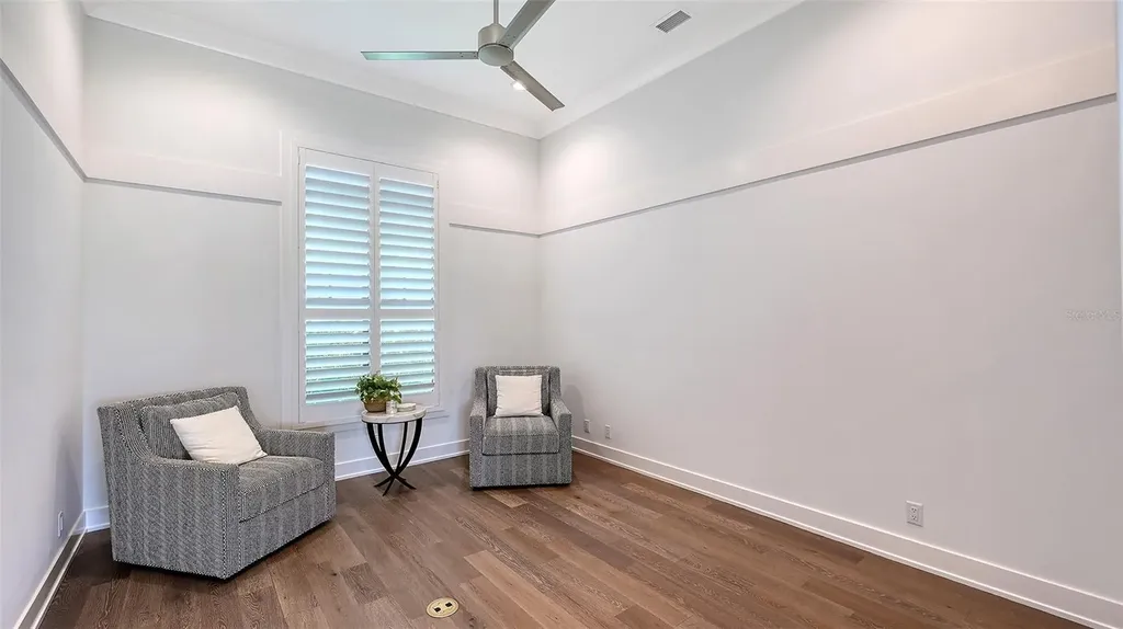 7920 Mainsail Lane Sarasota FL 34240