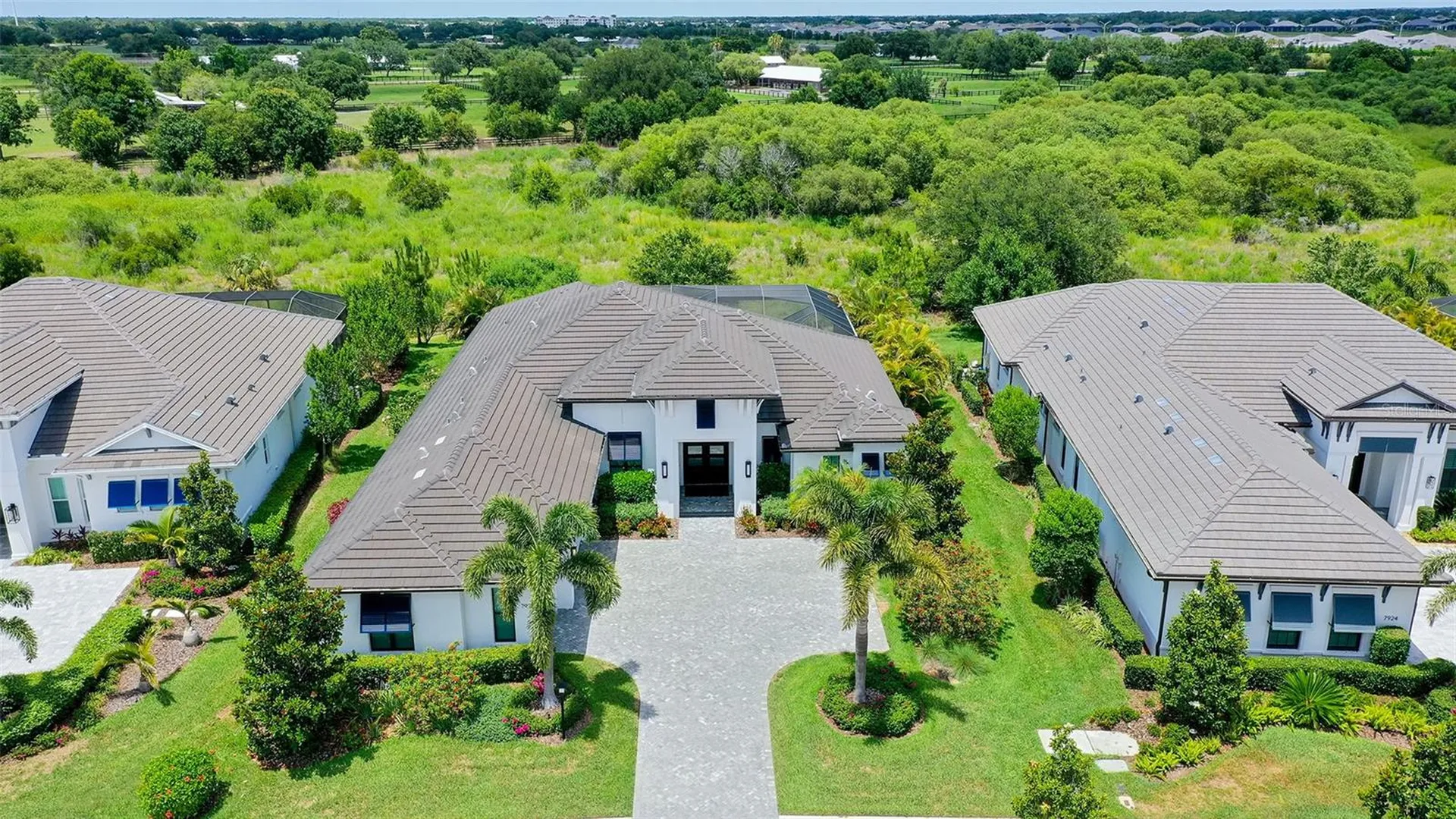 7920 Mainsail Lane Sarasota FL 34240