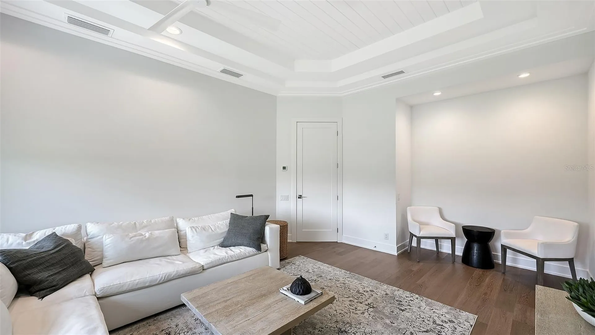 7920 Mainsail Lane Sarasota FL 34240