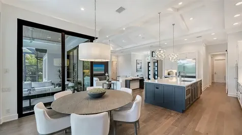 7920 Mainsail Lane Sarasota FL 34240