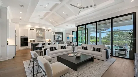 7920 Mainsail Lane Sarasota FL 34240