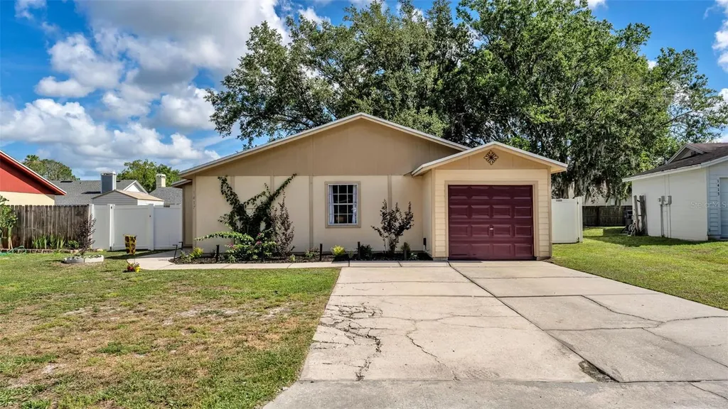 1417 Periwinkle Court Lakeland FL 33811