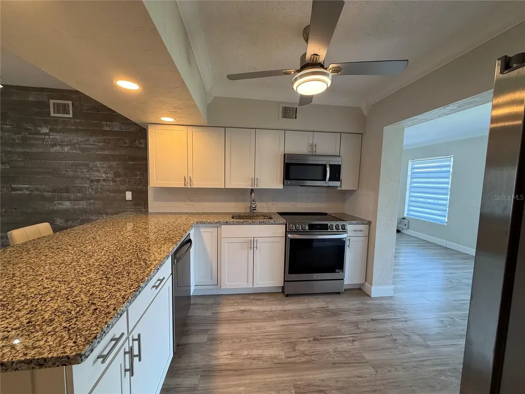 2428 Columbia Drive Clearwater FL 33763