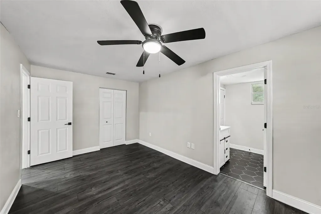 1204 E Cayuga Street Tampa FL 33603