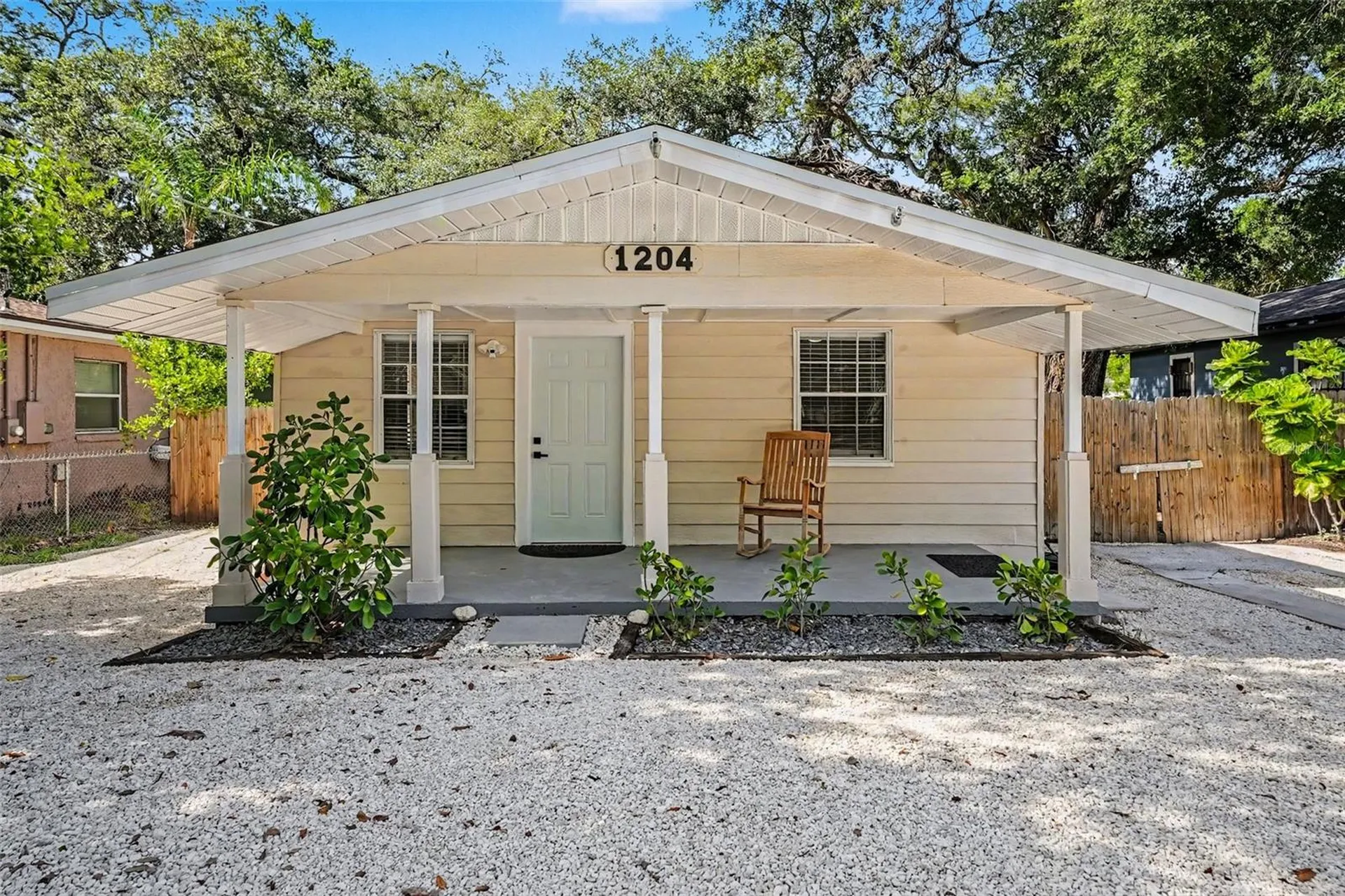 1204 E Cayuga Street Tampa FL 33603