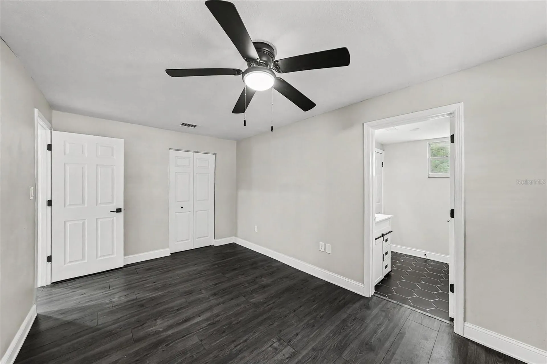 1204 E Cayuga Street Tampa FL 33603
