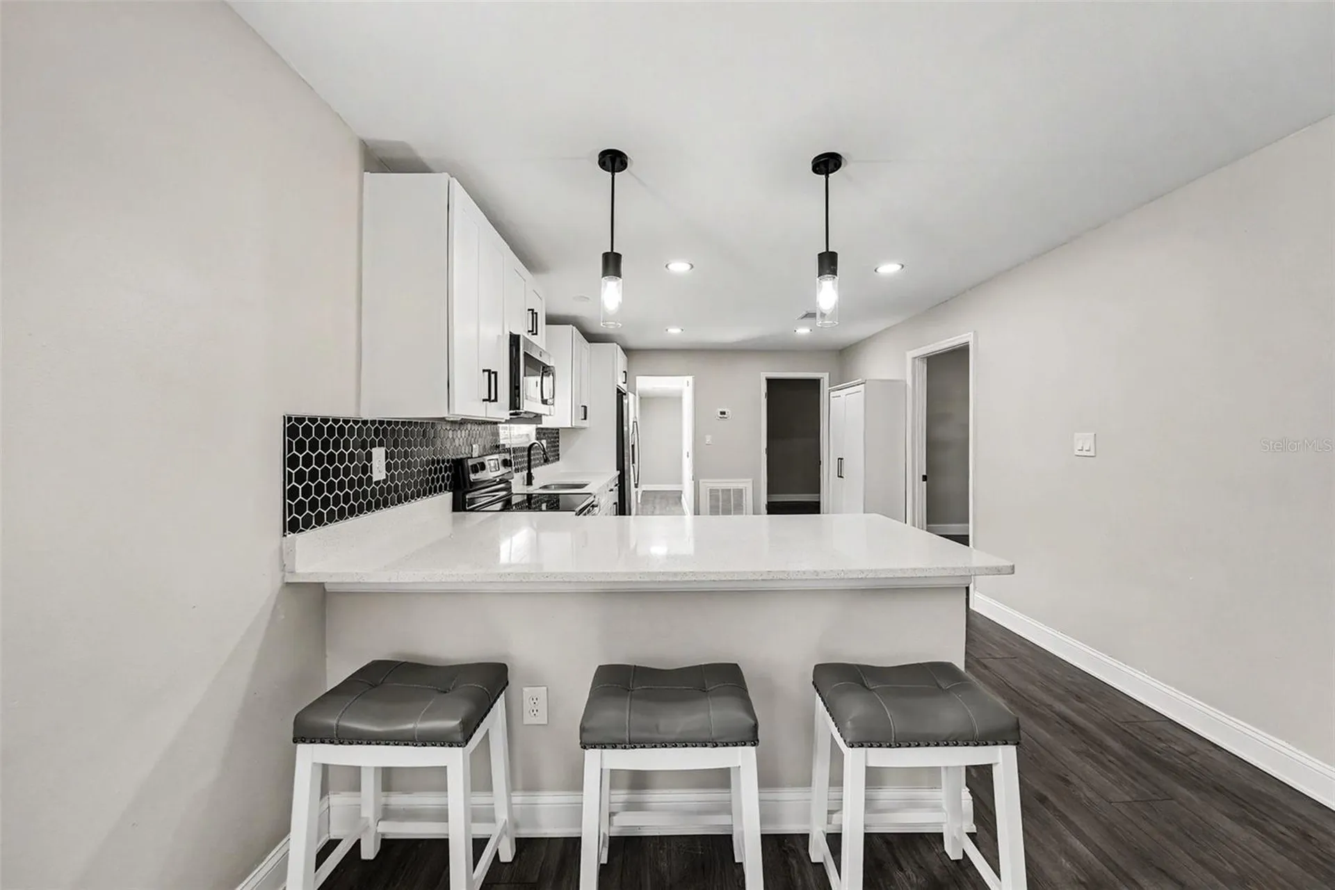 1204 E Cayuga Street Tampa FL 33603