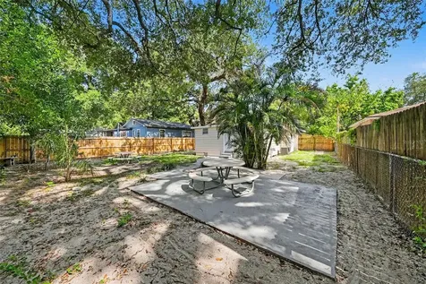 1204 E Cayuga Street Tampa FL 33603