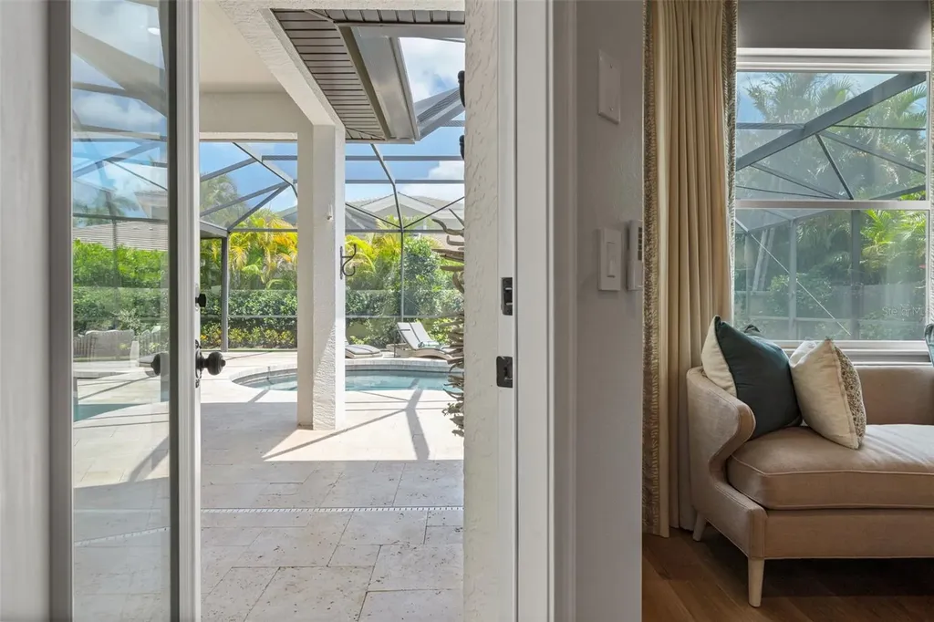 1915 Clematis Street Sarasota FL 34239