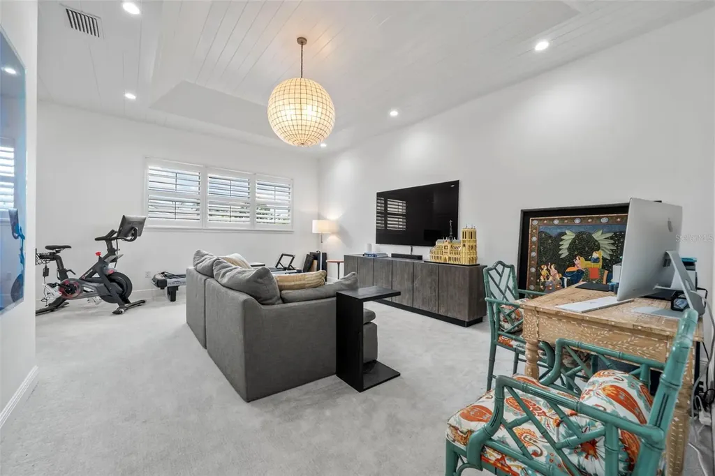 1915 Clematis Street Sarasota FL 34239