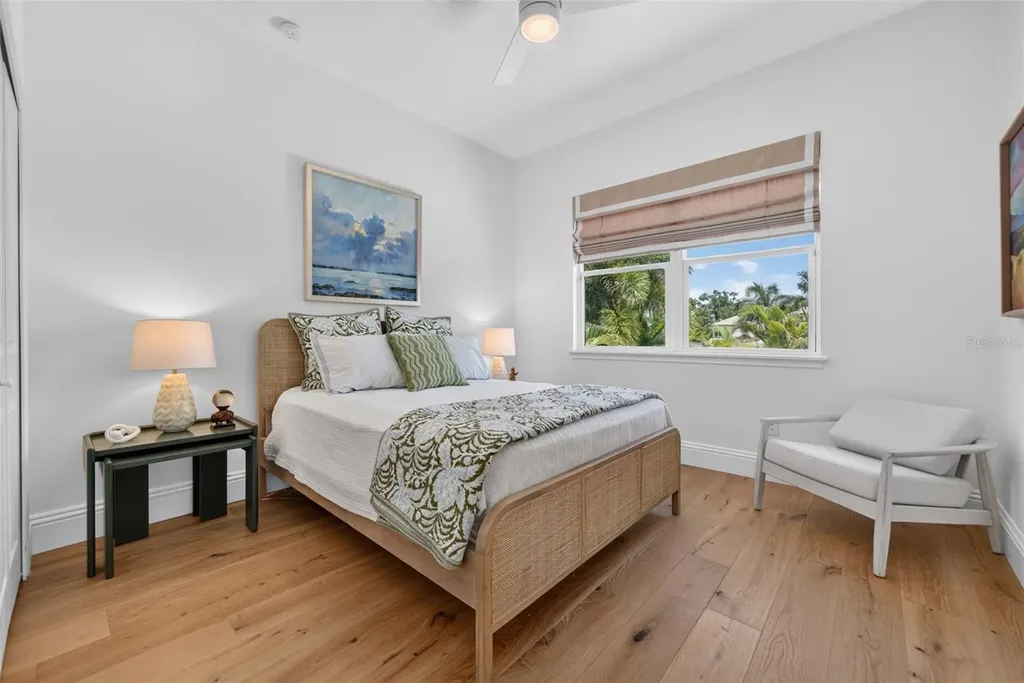 1915 Clematis Street Sarasota FL 34239