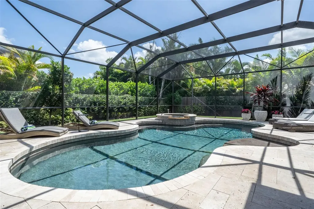 1915 Clematis Street Sarasota FL 34239