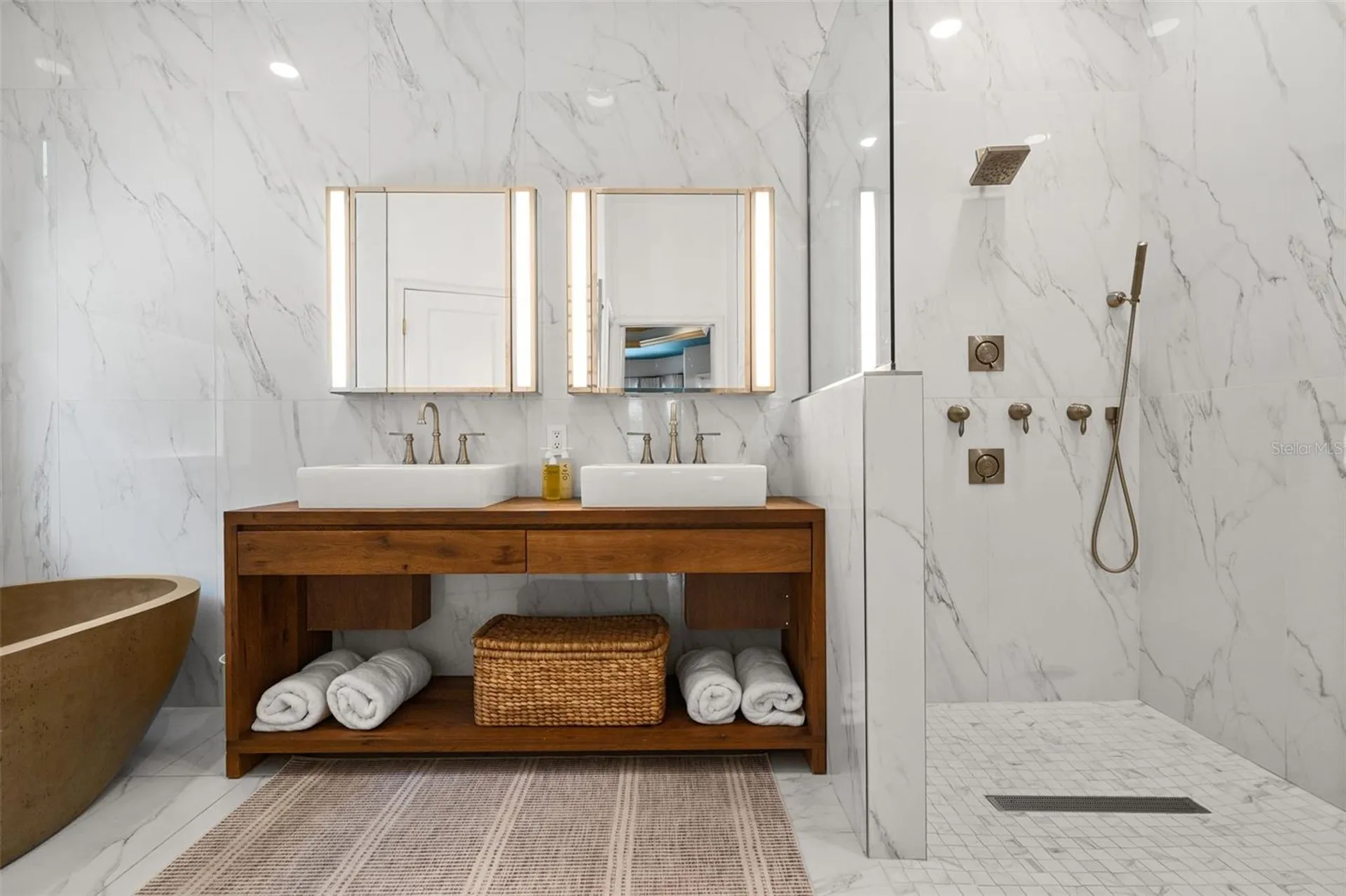 1915 Clematis Street Sarasota FL 34239