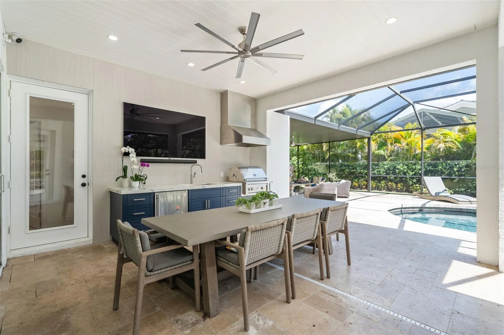 1915 Clematis Street Sarasota FL 34239