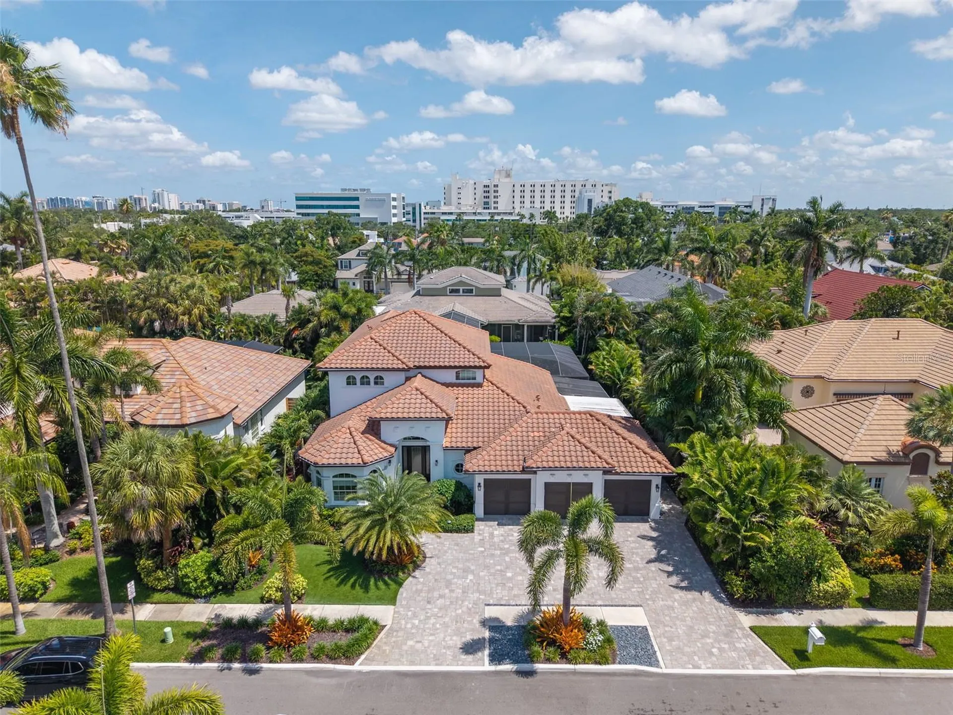 1915 Clematis Street Sarasota FL 34239