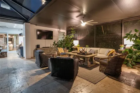 1915 Clematis Street Sarasota FL 34239