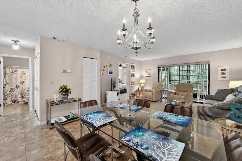 319 Knottwood Court Sun City Center FL 33573