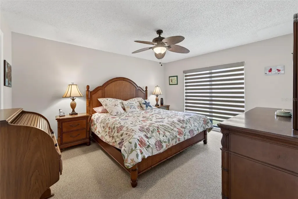 319 Knottwood Court Sun City Center FL 33573