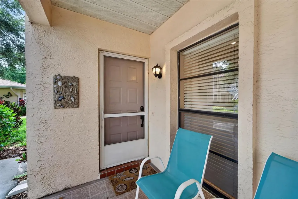 319 Knottwood Court Sun City Center FL 33573
