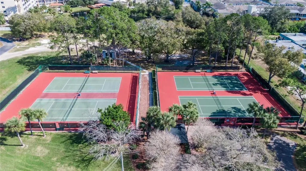 319 Knottwood Court Sun City Center FL 33573