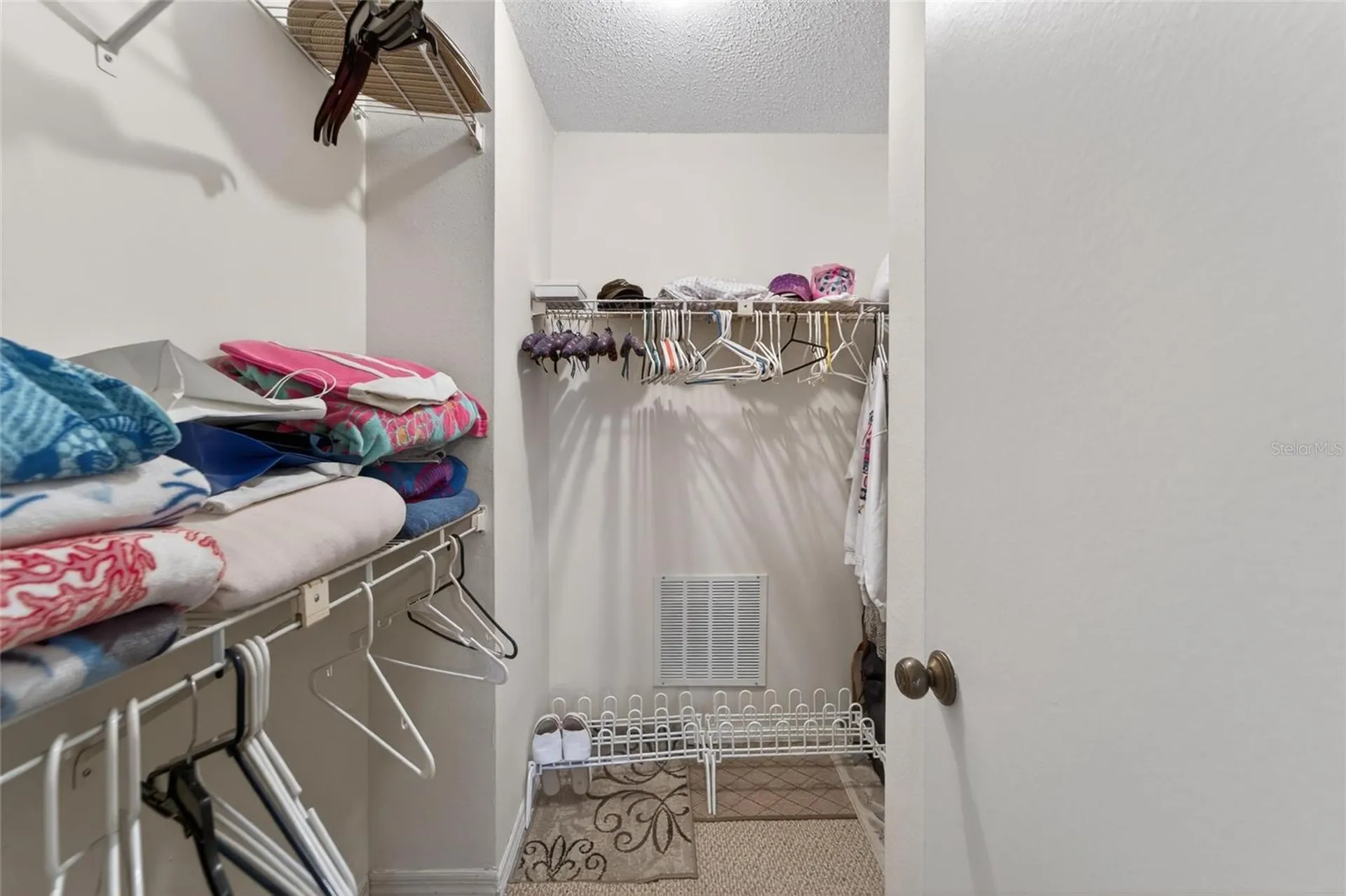 319 Knottwood Court Sun City Center FL 33573
