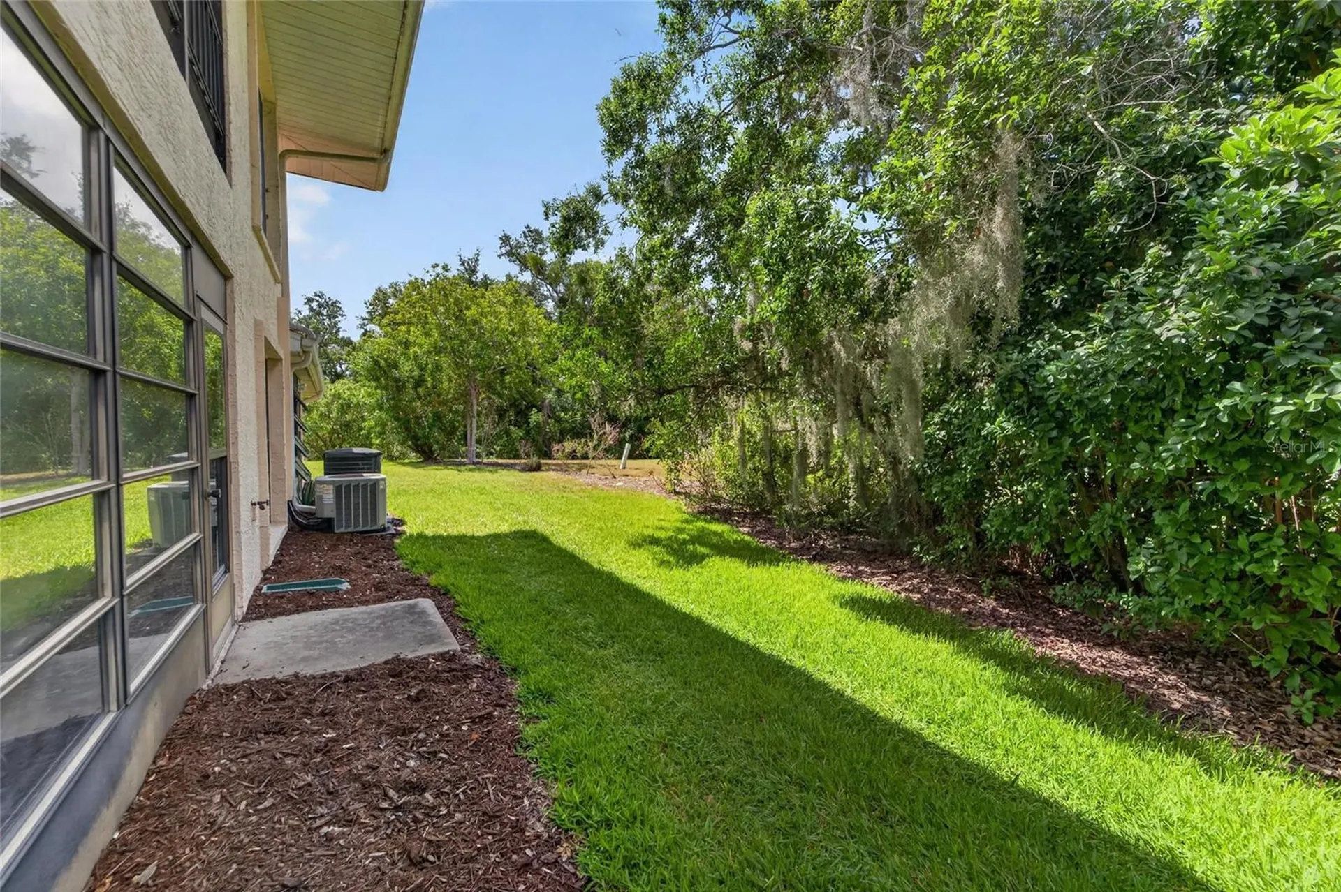 319 Knottwood Court Sun City Center FL 33573