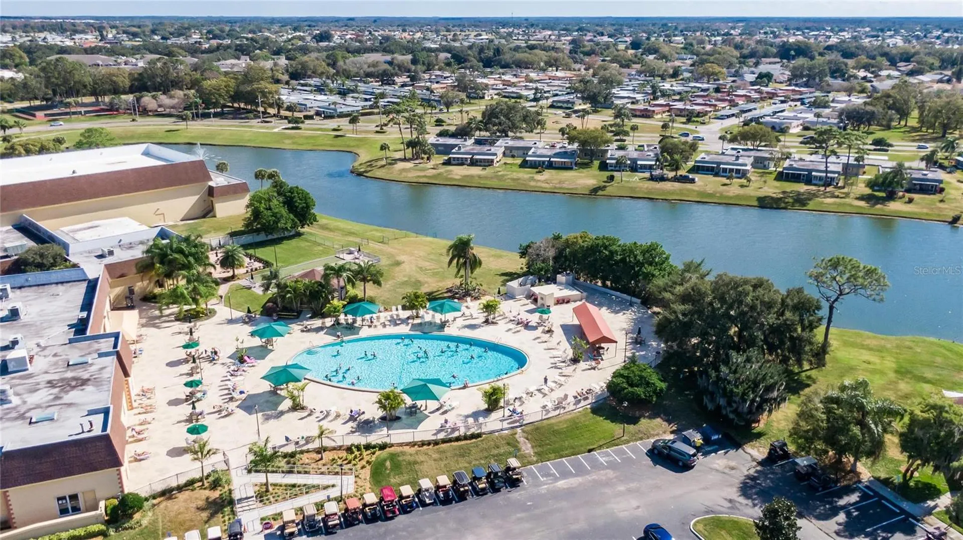 319 Knottwood Court Sun City Center FL 33573