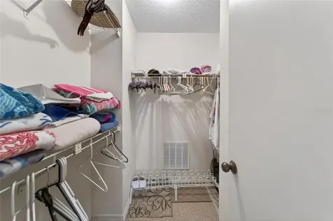 319 Knottwood Court Sun City Center FL 33573