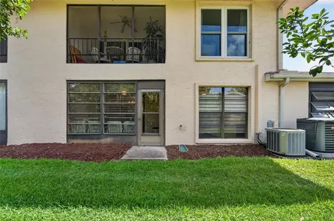 319 Knottwood Court Sun City Center FL 33573