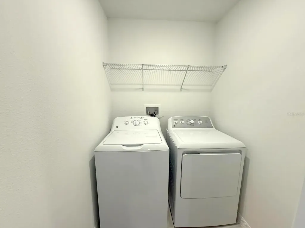 10375 Trumpet Honeysuckle Way San Antonio FL 33576