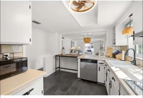 200 Glennes Lane Dunedin FL 34698