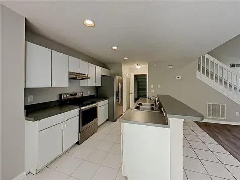 2184 Heathwood Circle Orlando FL 32828