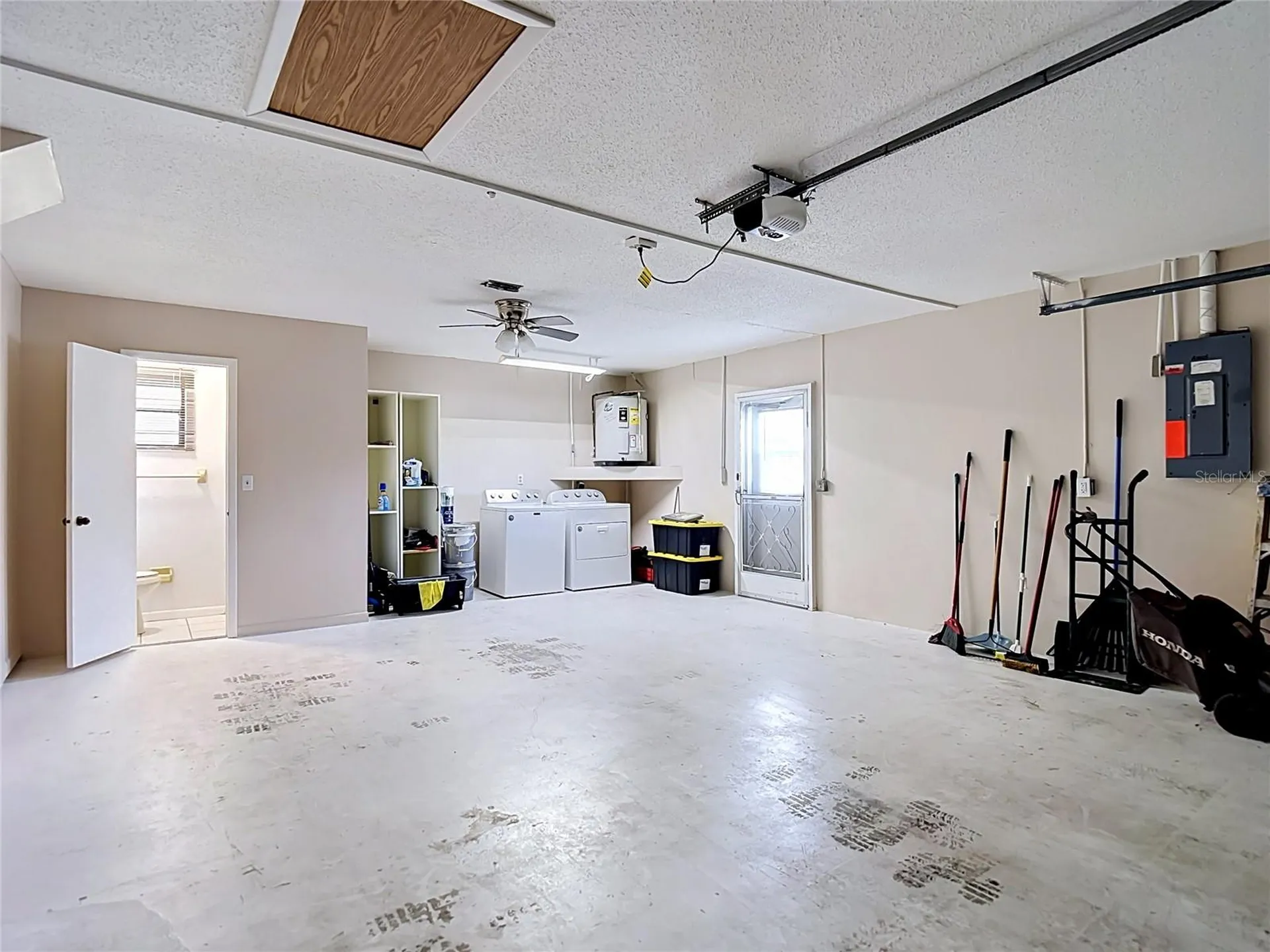 3255 Amherst Avenue Spring Hill FL 34609