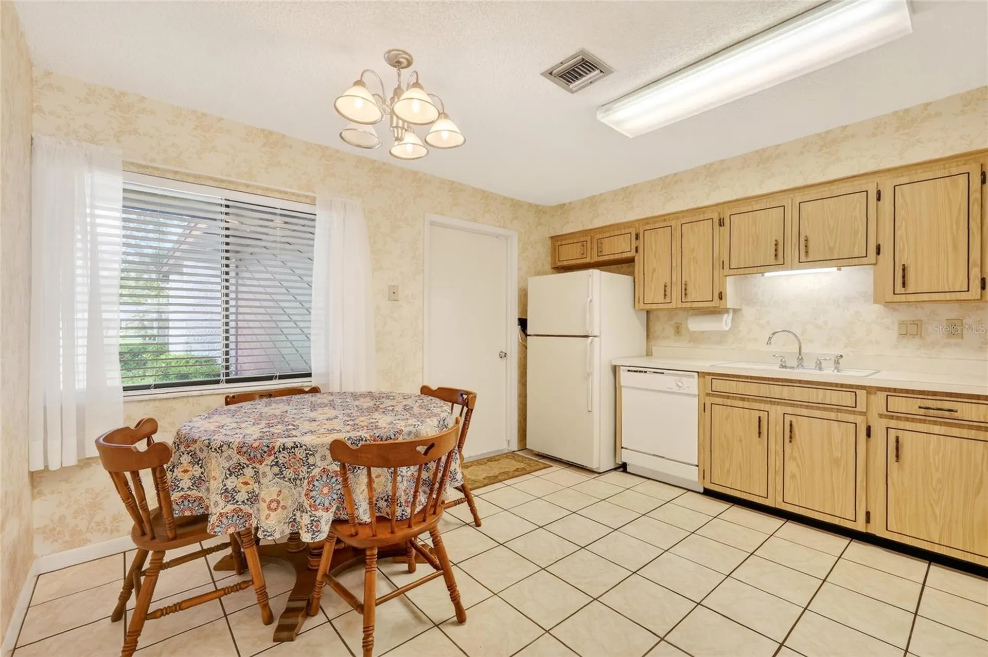 3001 Stratford Lane Mount Dora FL 32757