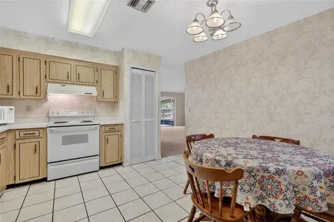 3001 Stratford Lane Mount Dora FL 32757