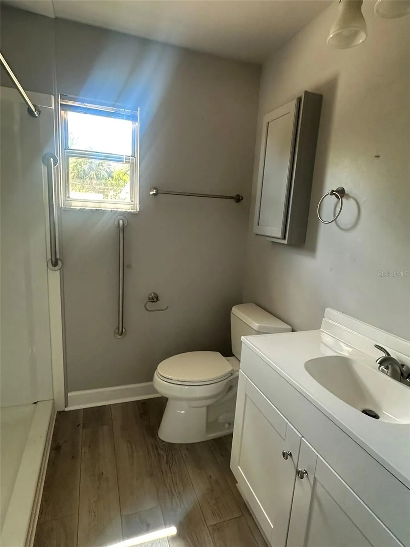 7326 11th Avenue N St Petersburg FL 33710