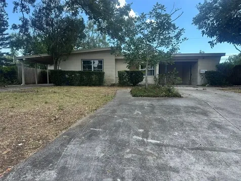 7326 11th Avenue N St Petersburg FL 33710