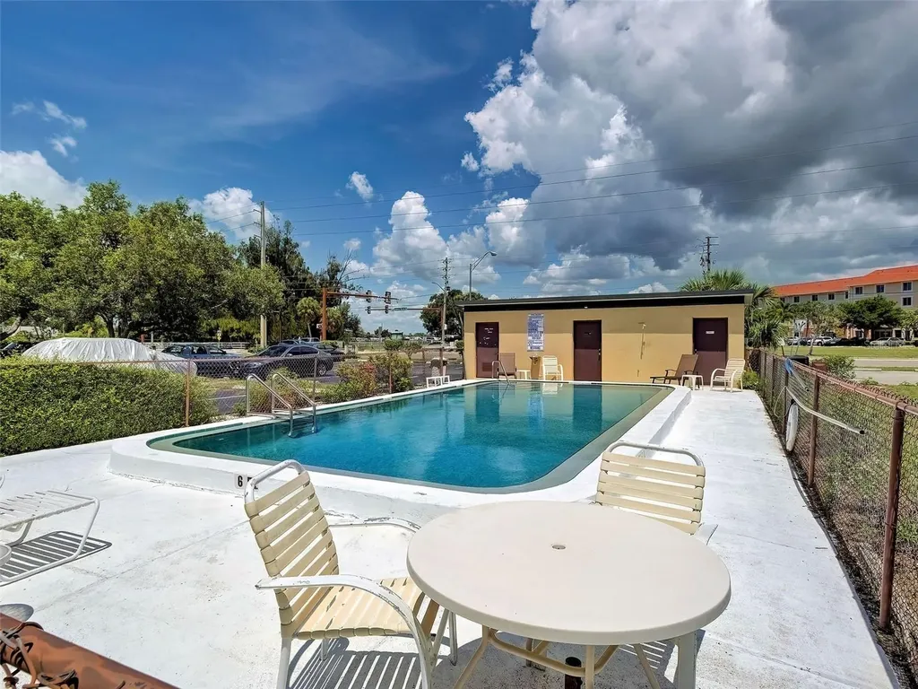 499 Albee Farm Road Venice FL 34285