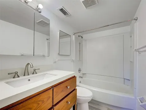 499 Albee Farm Road Venice FL 34285