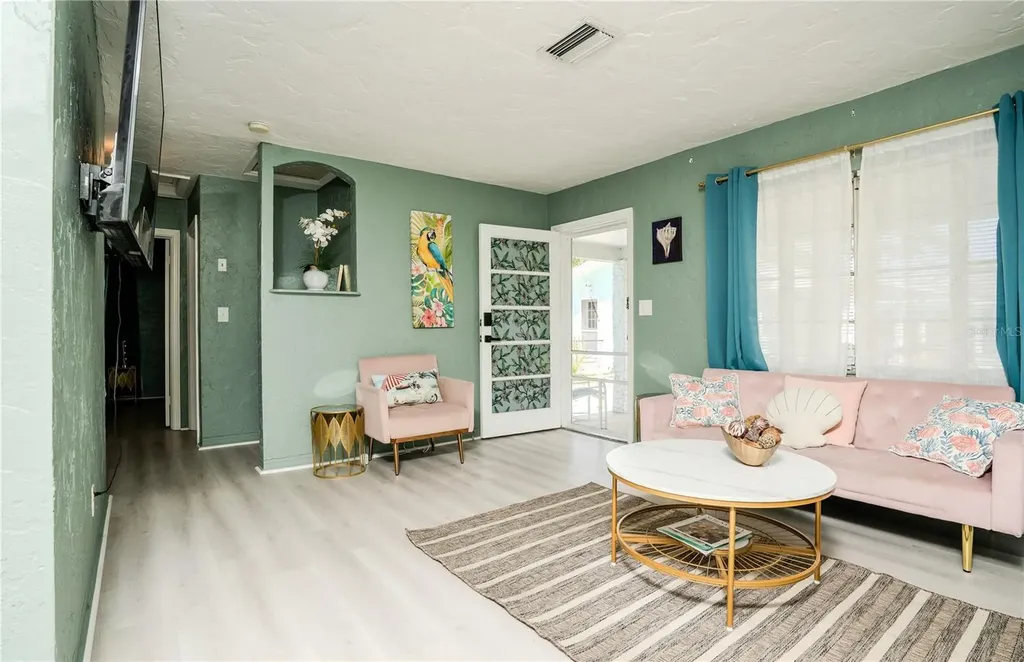 5029 28th Avenue S Gulfport FL 33707