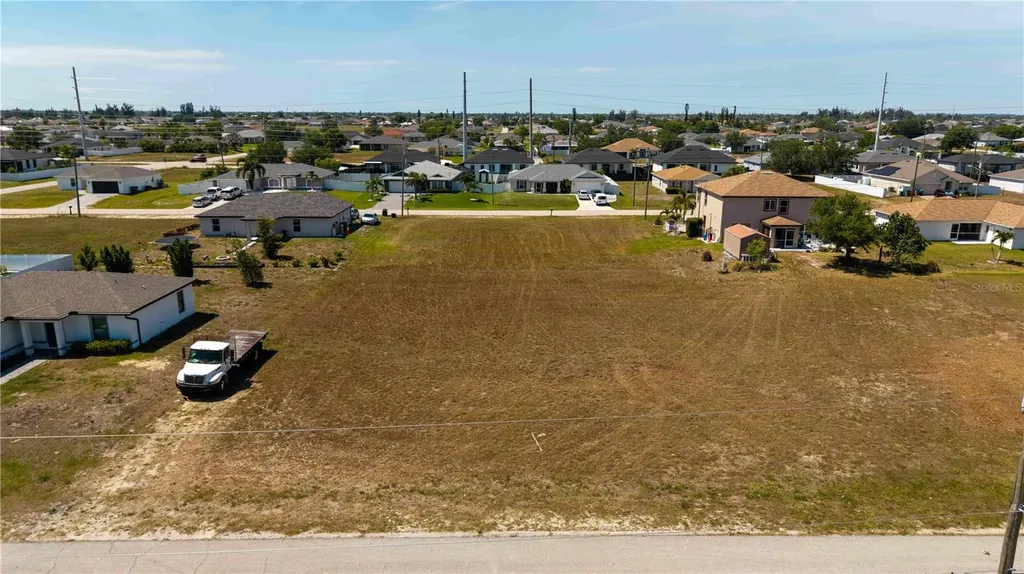 212 NE 25th Street Cape Coral FL 33909
