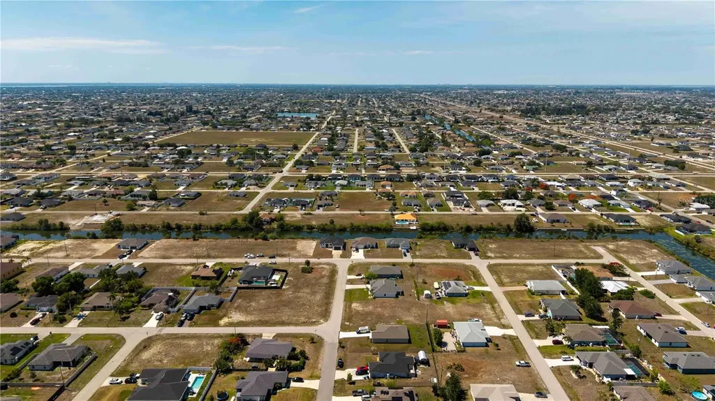 212 NE 25th Street Cape Coral FL 33909