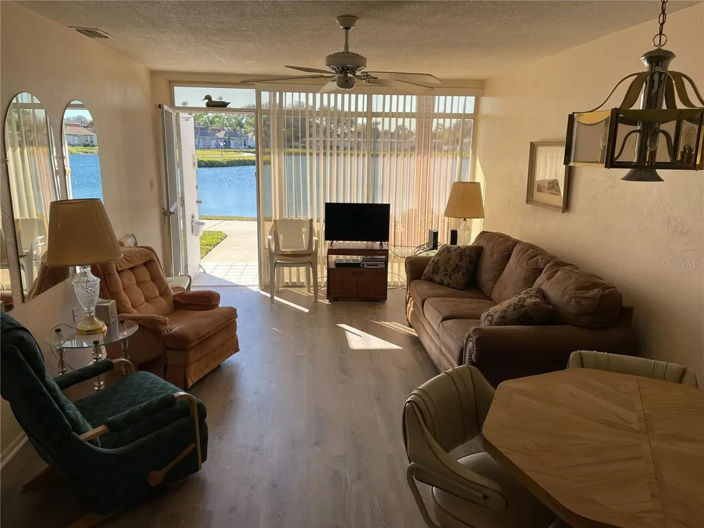4358 Tahitian Gardens Circle Holiday FL 34691