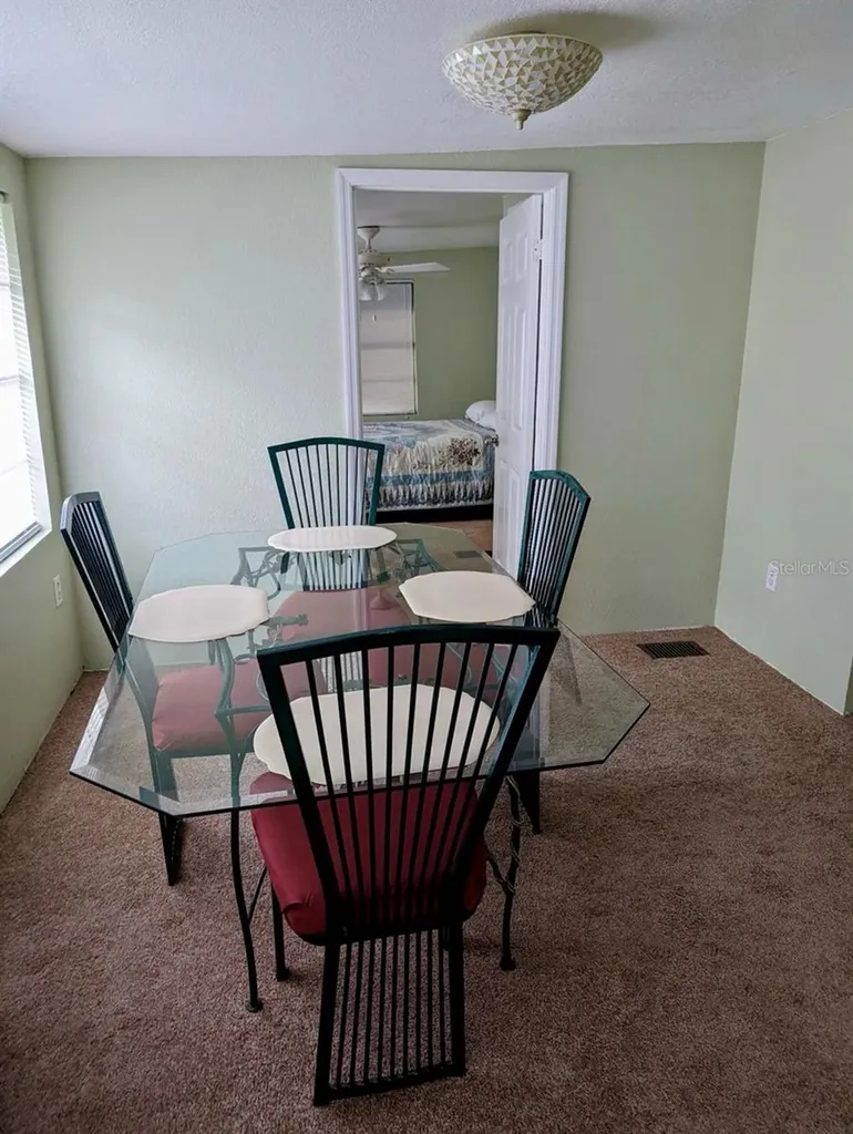 25130 NE 132nd Lane Salt Springs FL 32134