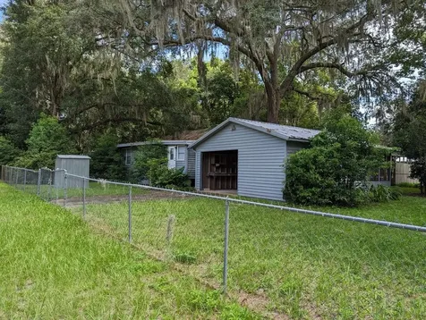25130 NE 132nd Lane Salt Springs FL 32134