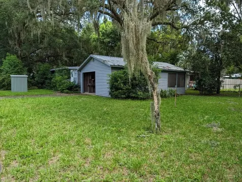 25130 NE 132nd Lane Salt Springs FL 32134