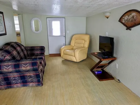 25130 NE 132nd Lane Salt Springs FL 32134