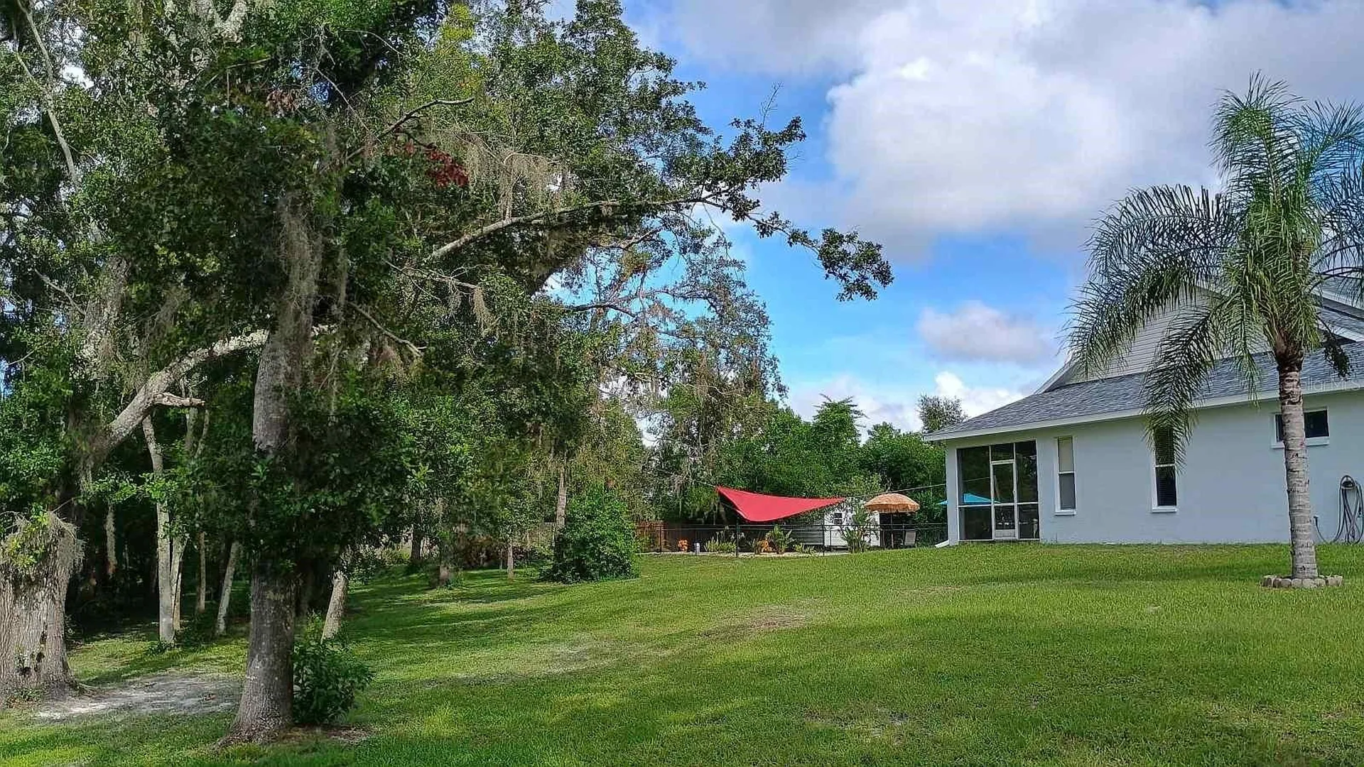 2401 Tangerine Hill Court Lutz FL 33549