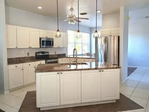 2401 Tangerine Hill Court Lutz FL 33549