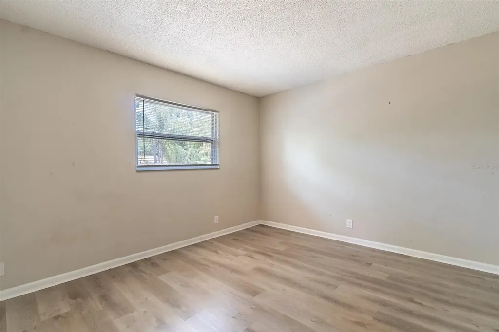 614 E Wheeler Road Seffner FL 33584